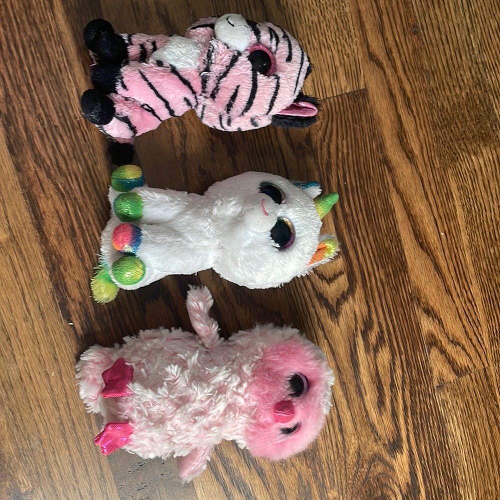 3 beanie baby stuffies